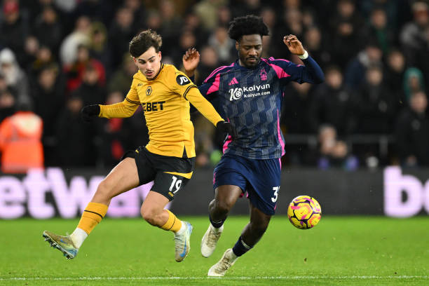 显得游刃有 显得游刃有