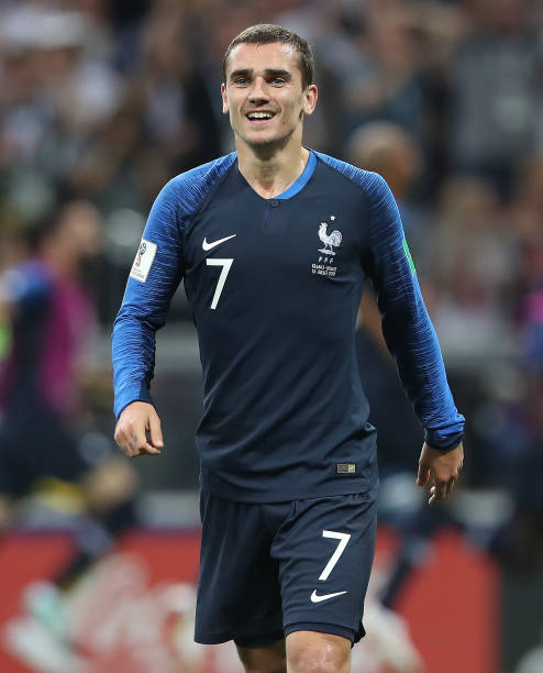 根据罗马诺 根据罗马诺